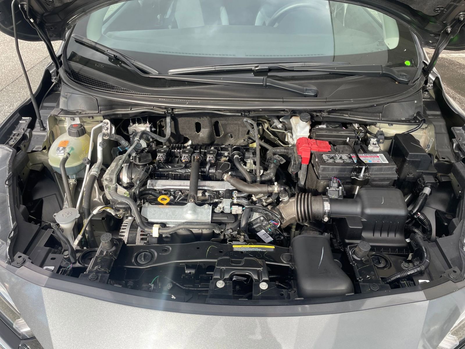 Used 2025 Nissan Versa SV image 30