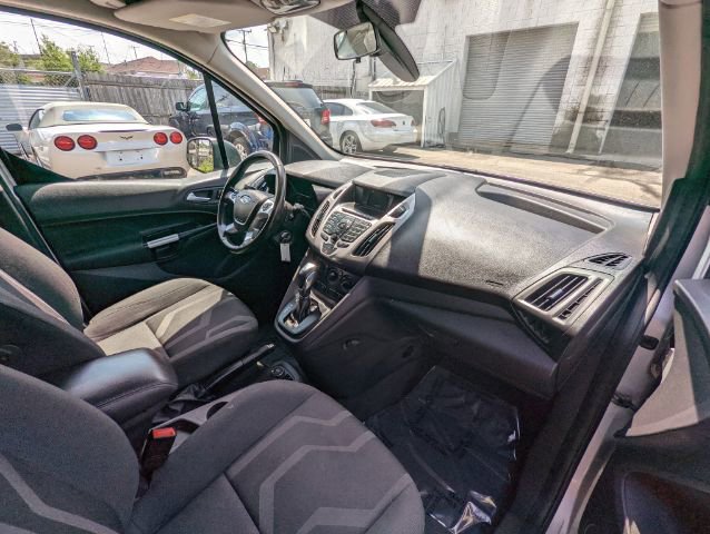 Used 2018 Ford Transit Connect XLT image 14
