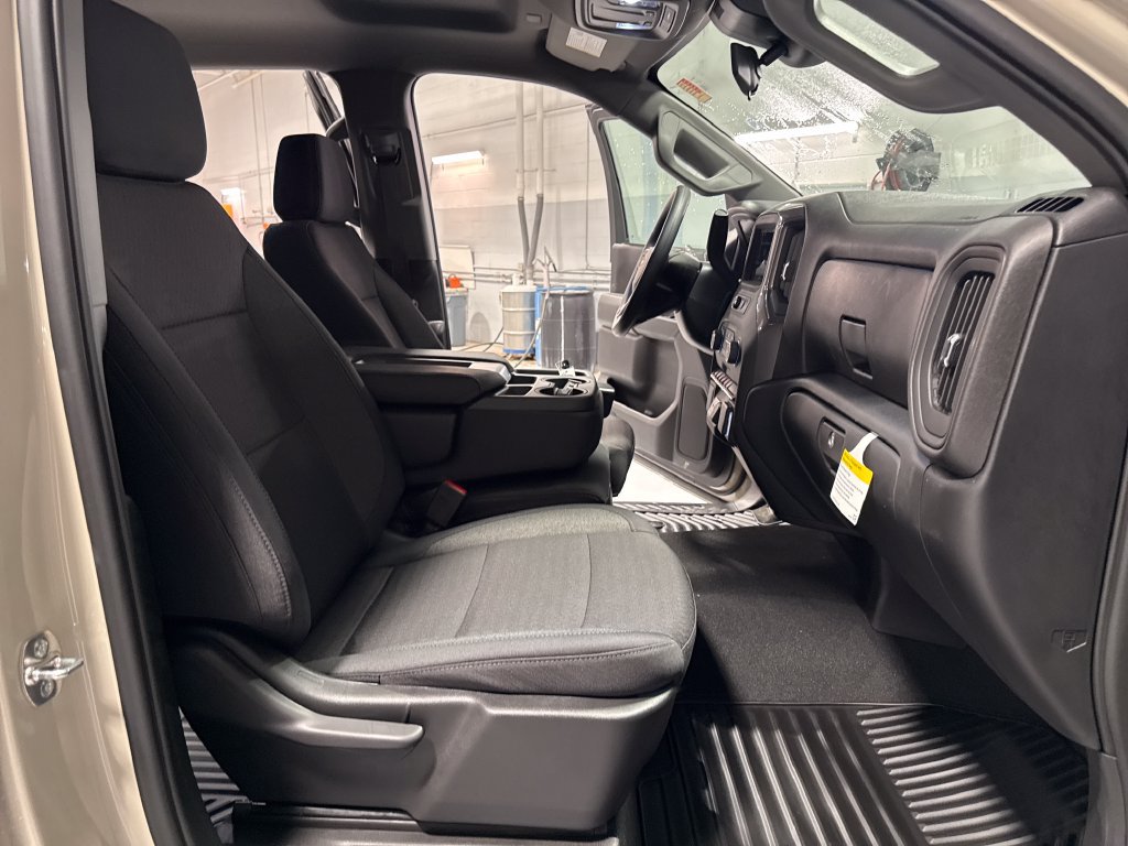 New 2026 Chevrolet Silverado 1500 Custom AWD/4WD image 30