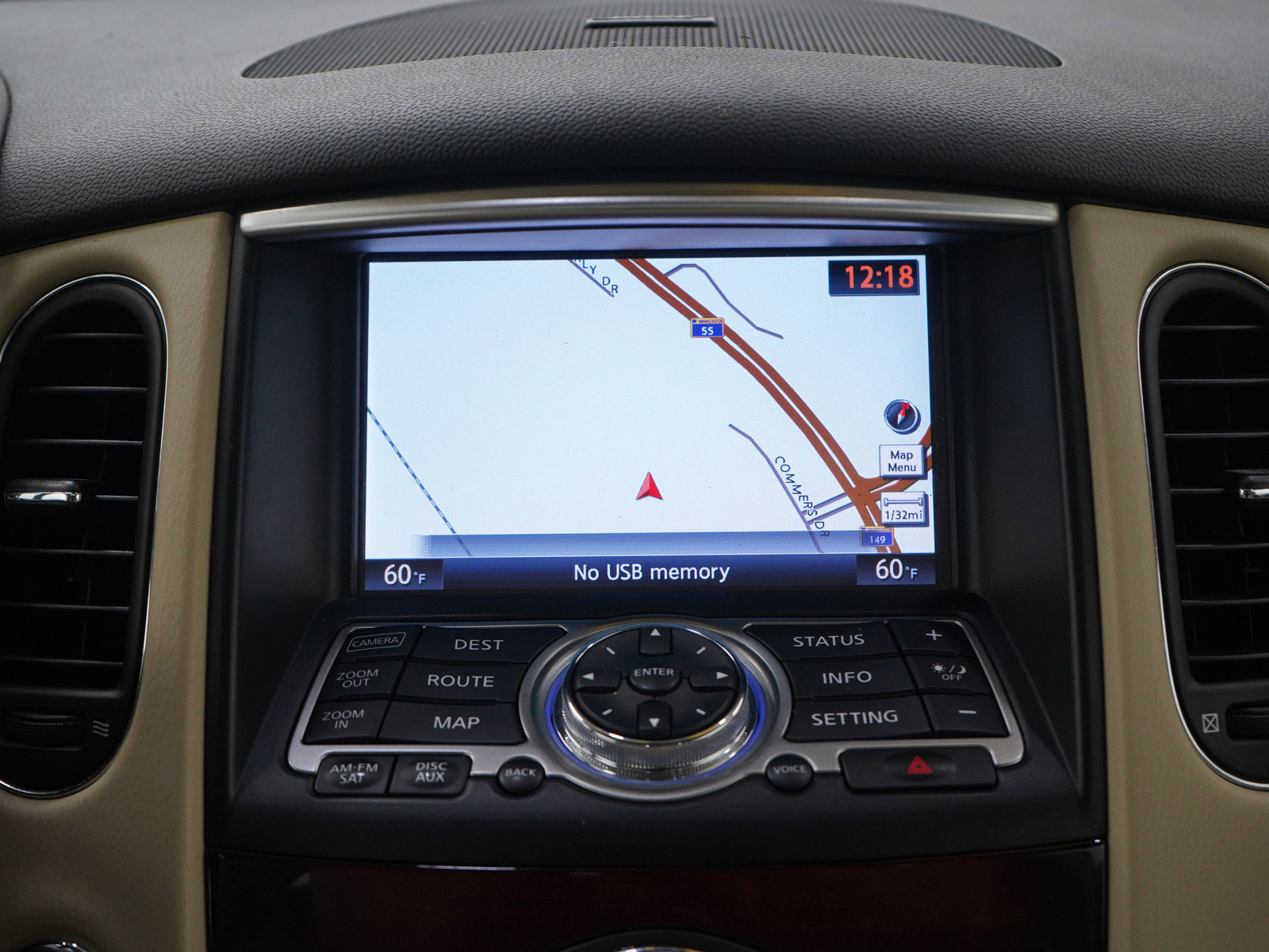 Used 2017 INFINITI QX50 AWD w/ Premium Plus Package image 16