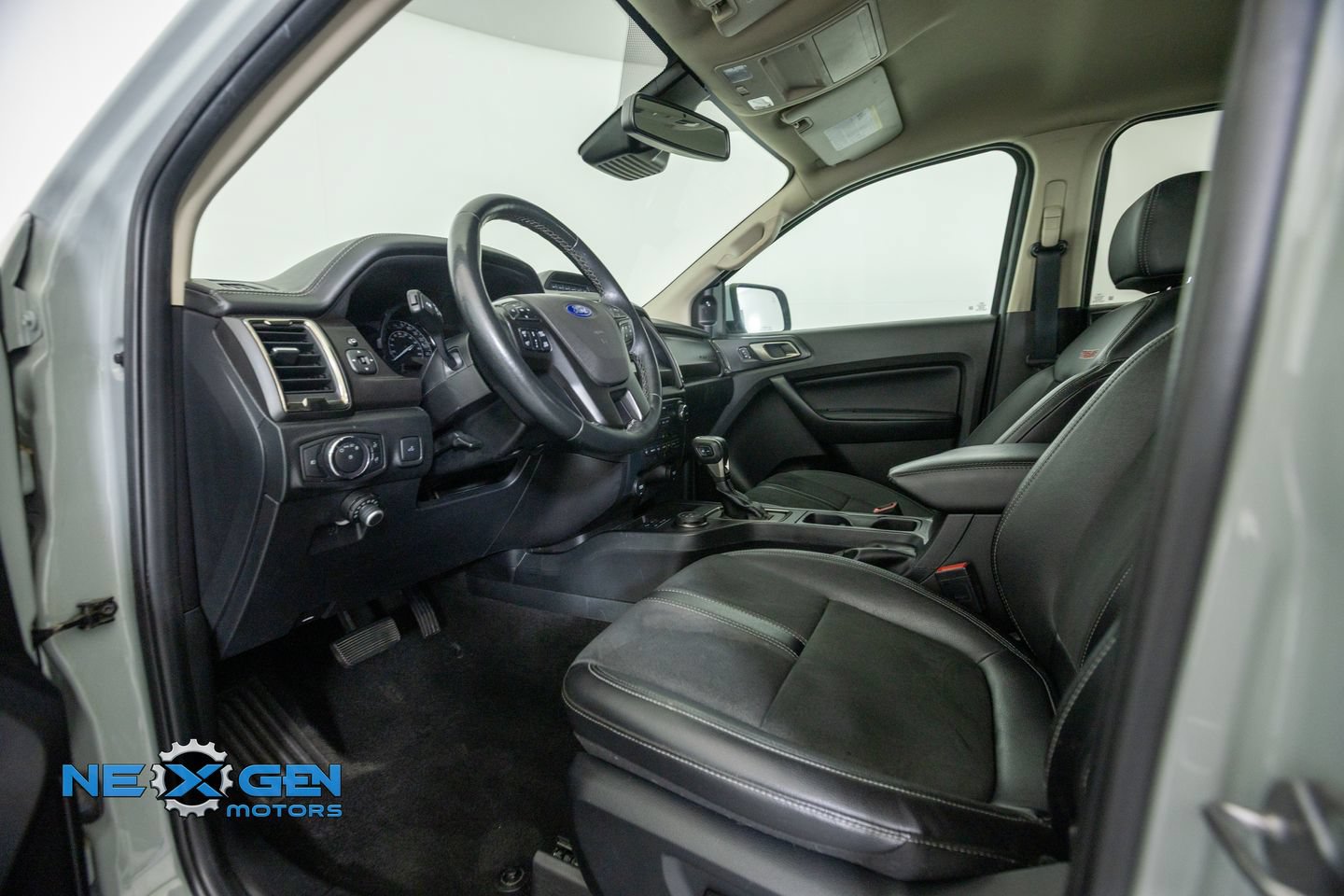 Used 2022 Ford Ranger Lariat w/ Tremor Off-Road Package AWD/4WD image 11