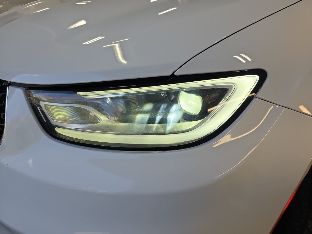 Used 2023 Chrysler Pacifica Touring-L FWD image 32