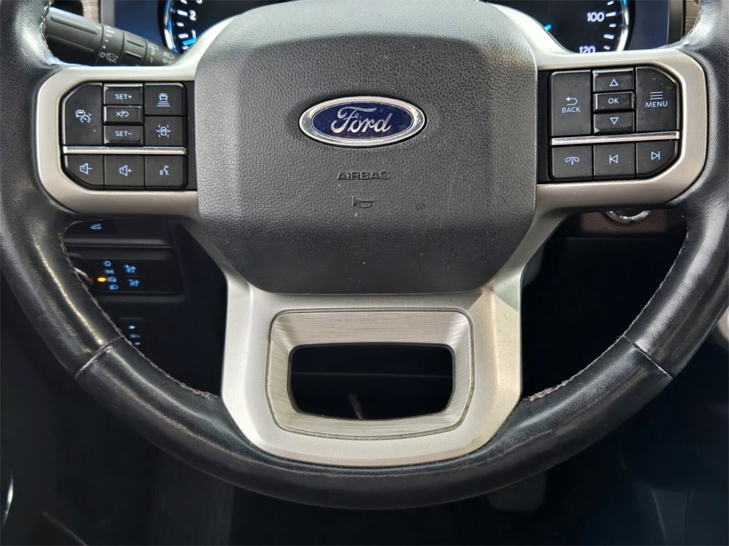 Used 2022 Ford Expedition Limited image 12
