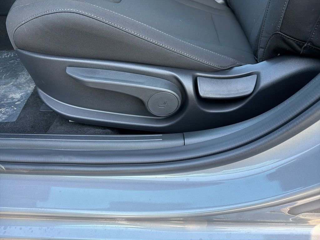 New 2026 Hyundai Elantra Sport FWD image 13