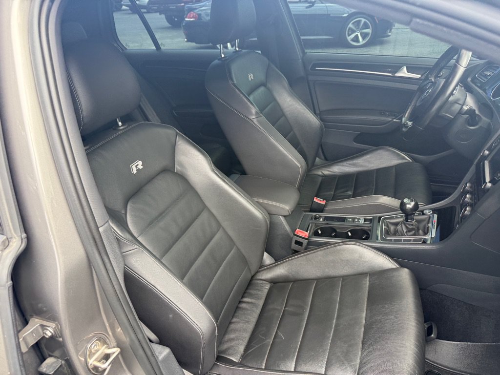 Used 2016 Volkswagen Golf 4-Door AWD/4WD image 59