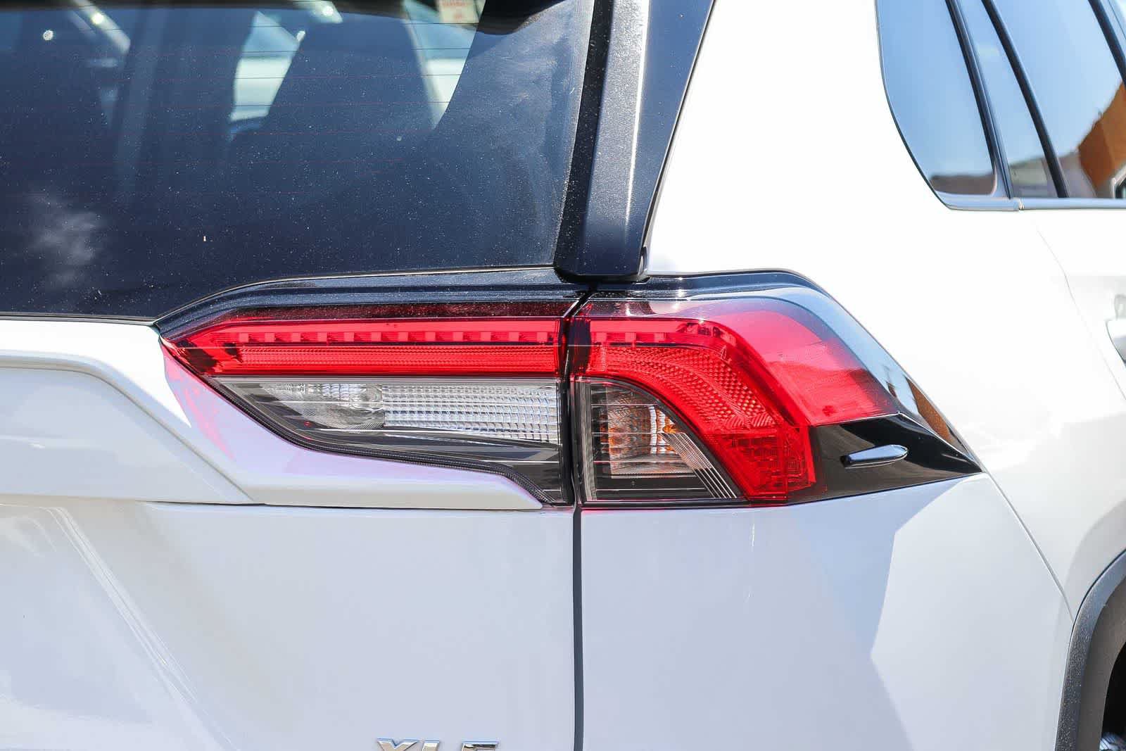 Used 2025 Toyota RAV4 XLE FWD image 7
