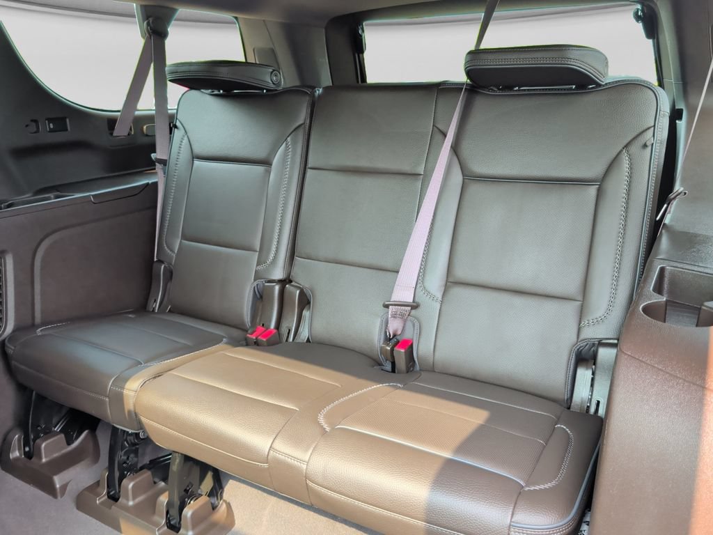 Used 2023 GMC Yukon XL Denali AWD/4WD image 21