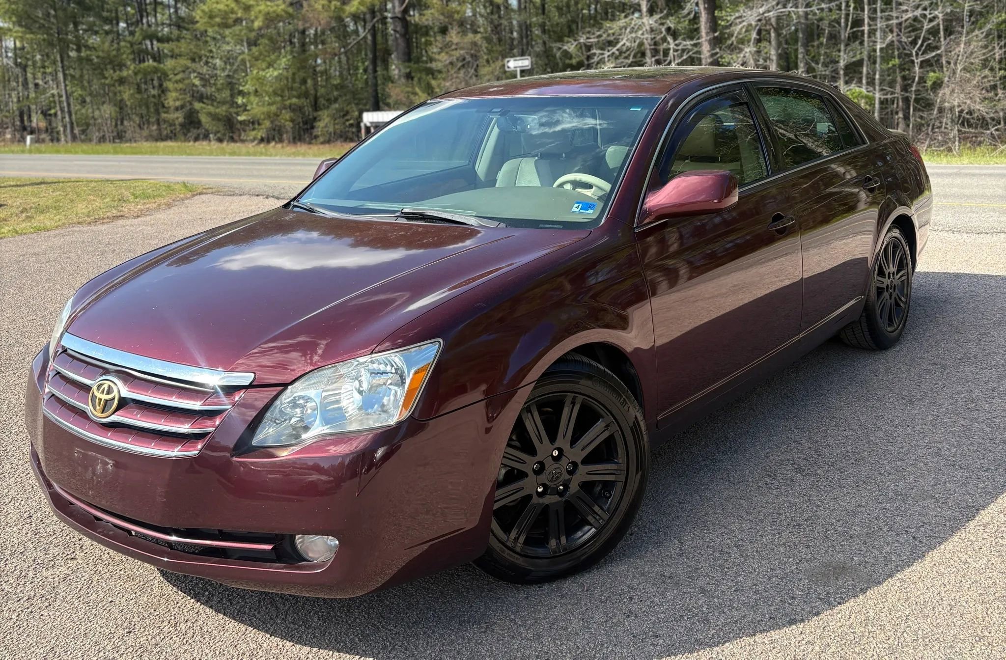 Used 2007 Toyota Avalon Limited FWD image 2