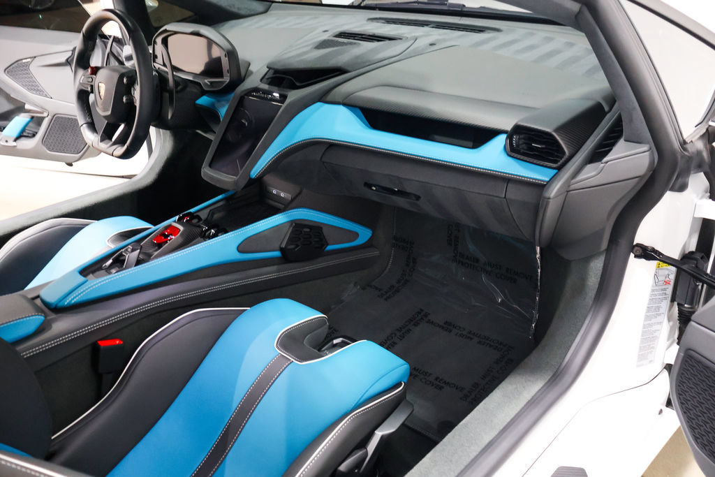Used 2026 Lamborghini Temerario AWD/4WD image 35