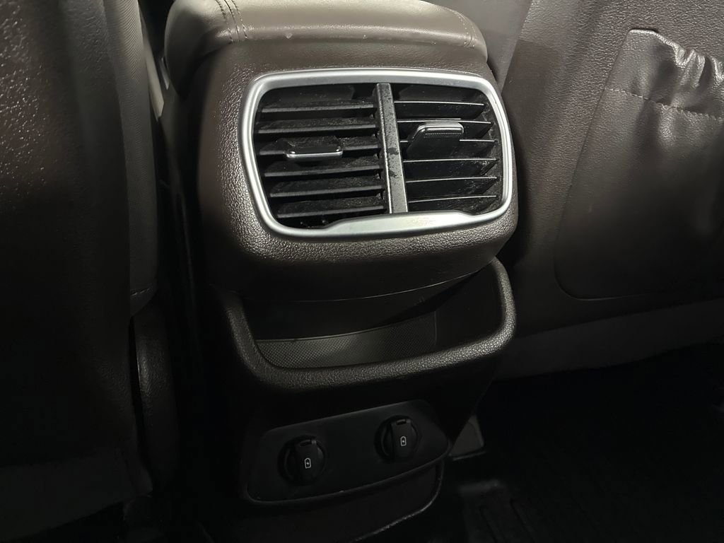 Used 2020 Hyundai Santa Fe SEL image 24