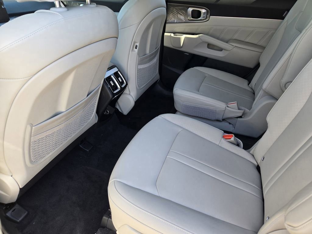 New 2026 Kia Sorento EX w/ EX Premium Package FWD image 21