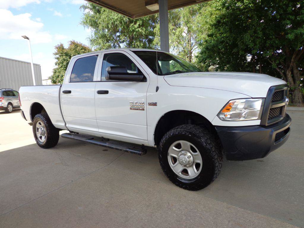 Used 2018 RAM 2500 Tradesman AWD/4WD image 3