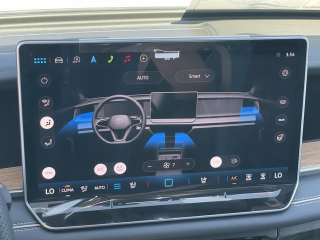 New 2026 Volkswagen Tiguan SE R-Line FWD image 14