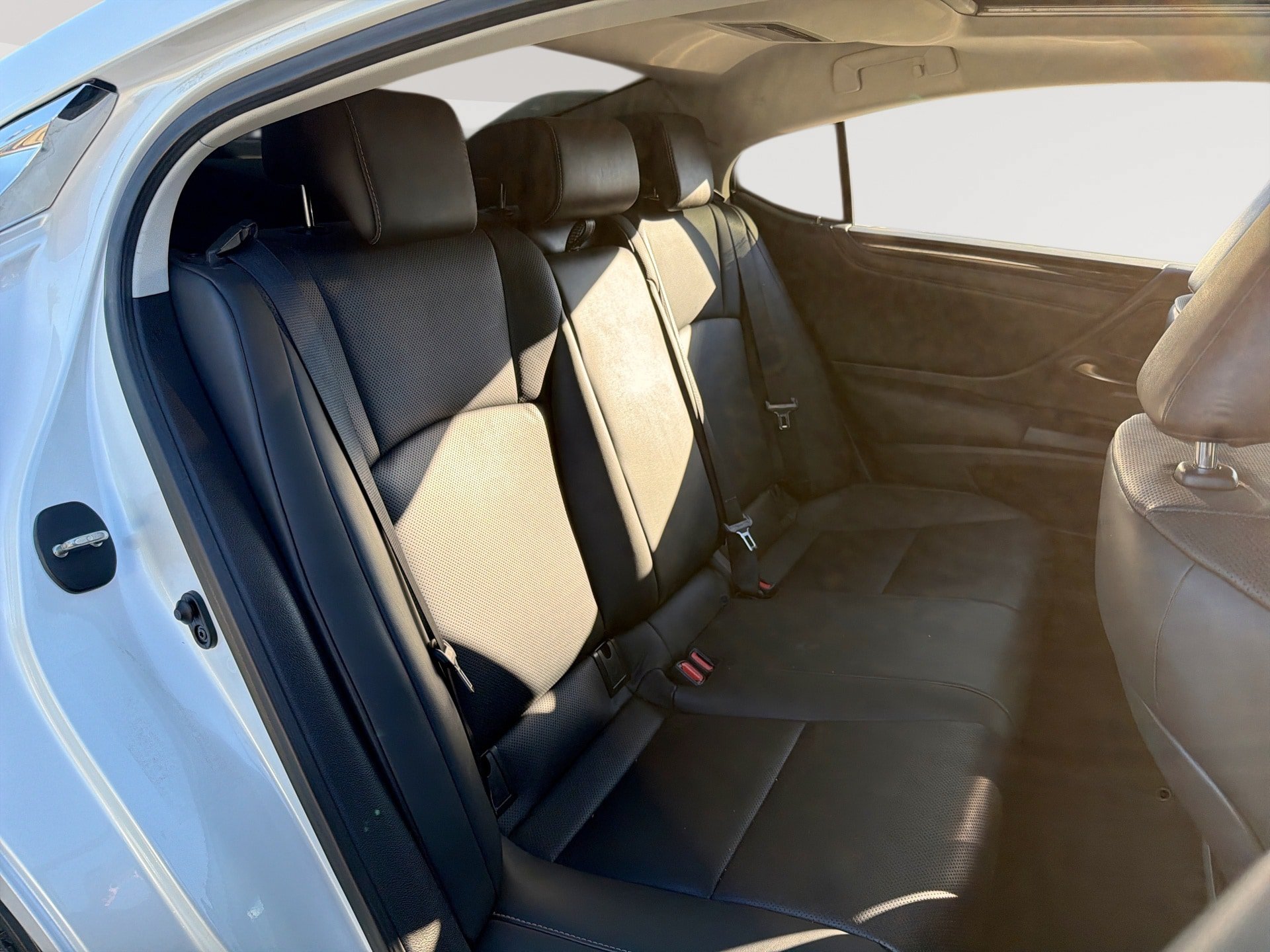 Used 2021 Lexus ES 350 w/ Premium Package FWD image 26