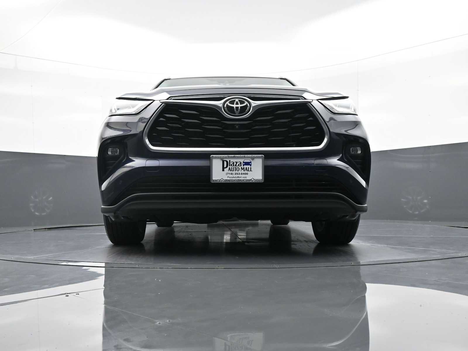 Used 2022 Toyota Highlander Limited AWD/4WD image 28