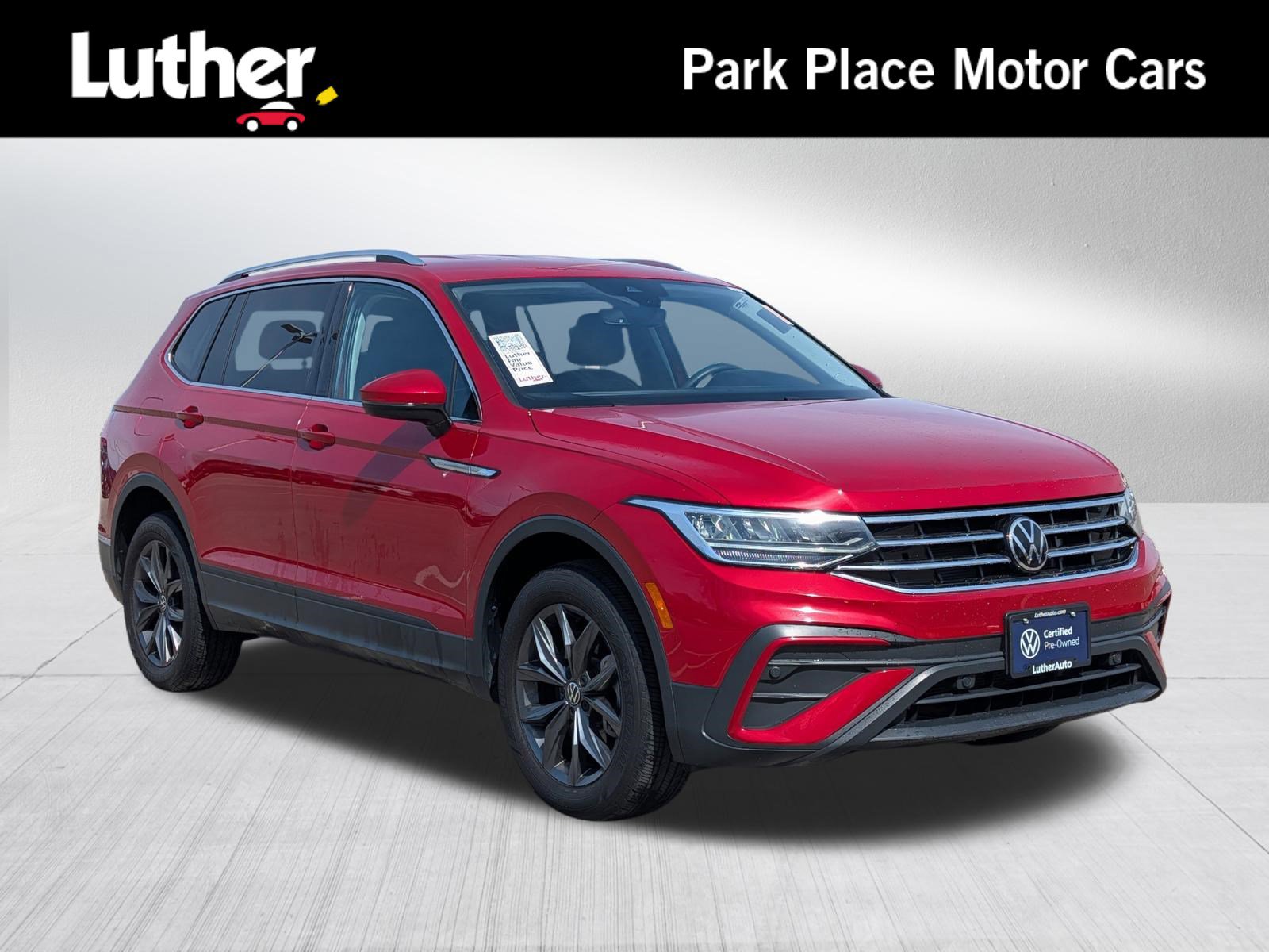 Certified 2022 Volkswagen Tiguan SE AWD/4WD image 1