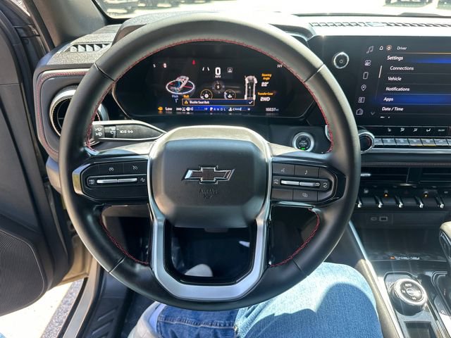 Used 2024 Chevrolet Colorado Z71 w/ Z71 Convenience Package 2 AWD/4WD image 40