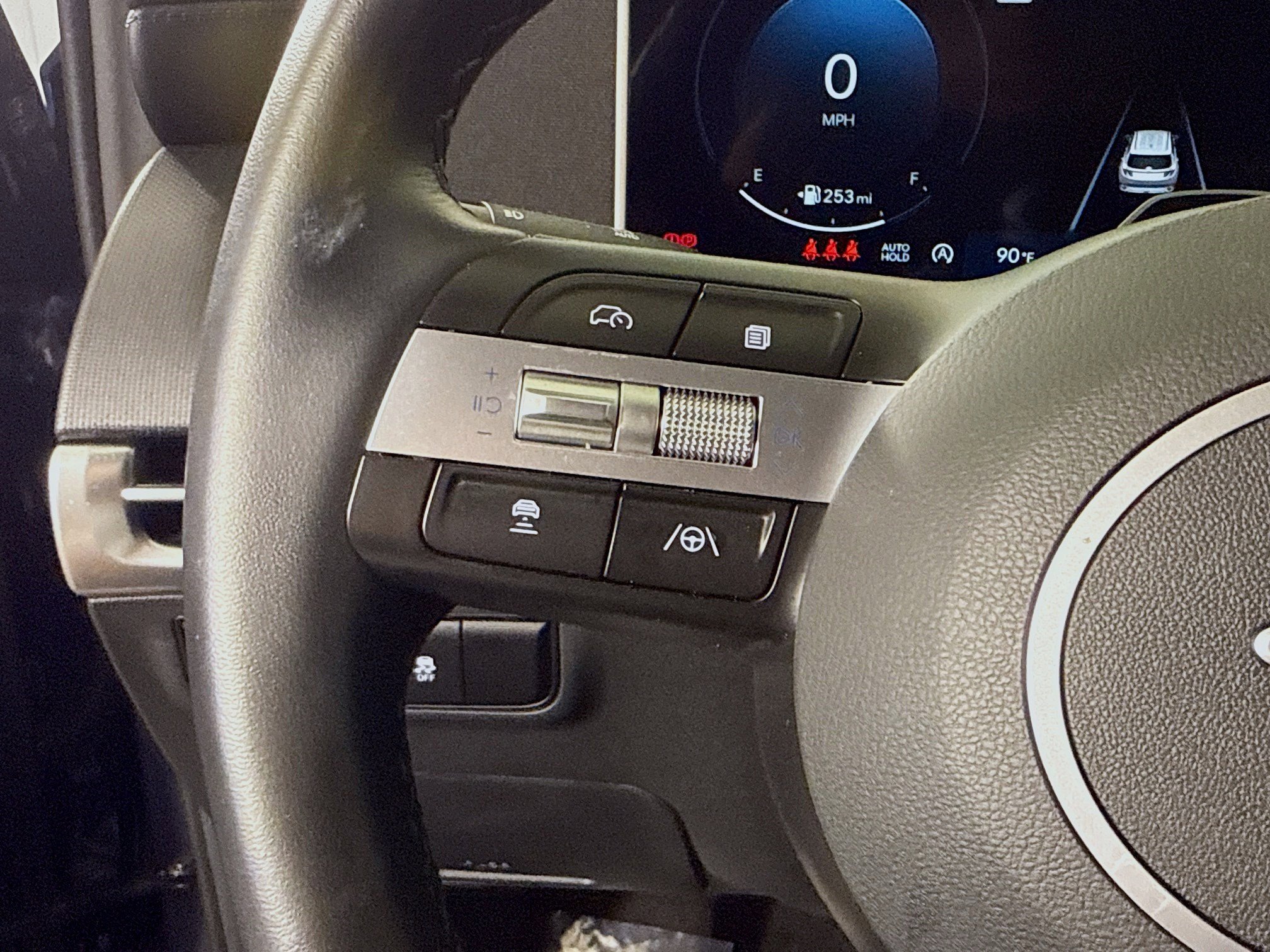 Used 2025 Hyundai Tucson SEL image 14