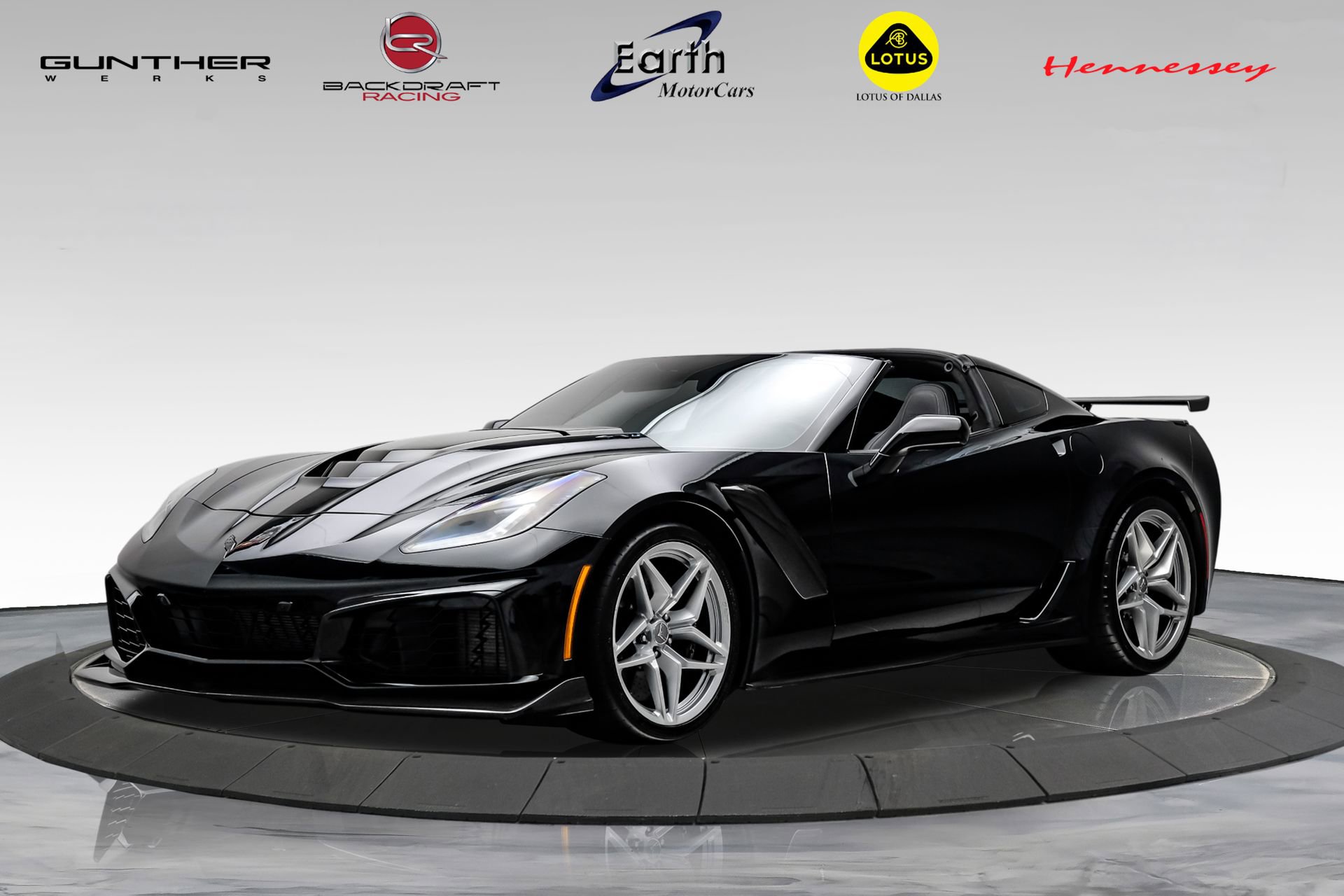 Used 2019 Chevrolet Corvette ZR1 RWD image 1