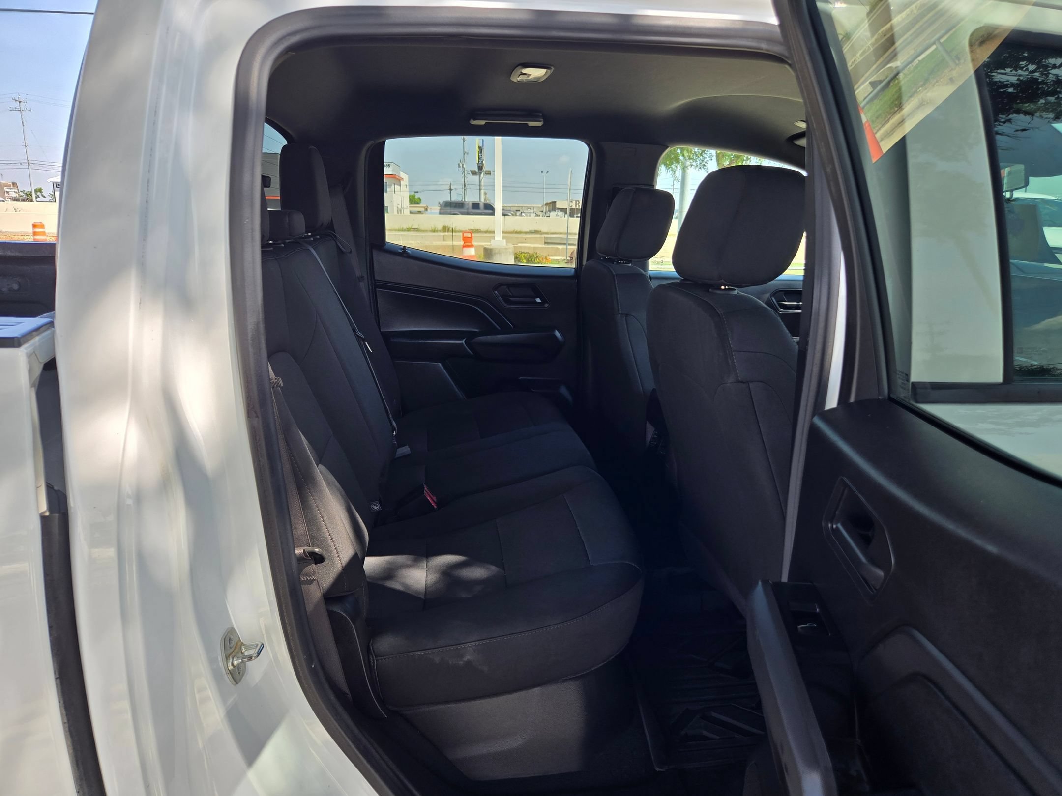 Certified 2025 Chevrolet Colorado W/T w/ Advanced Trailering Package AWD/4WD image 23