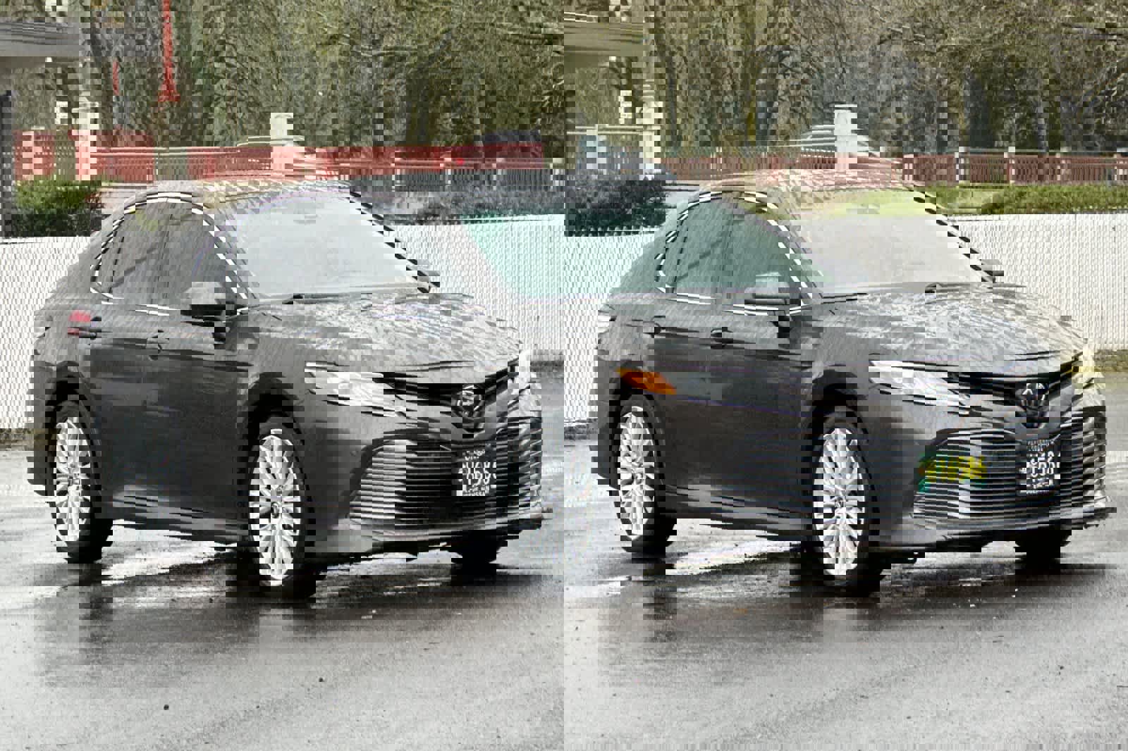 Used 2018 Toyota Camry XLE w/ Driver Assist Package image 9