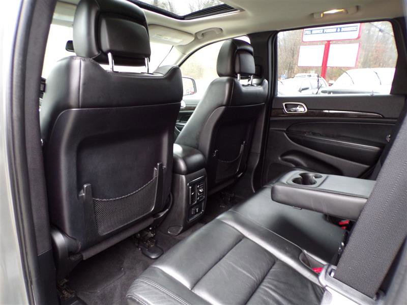 Used 2012 Jeep Grand Cherokee Laredo image 28