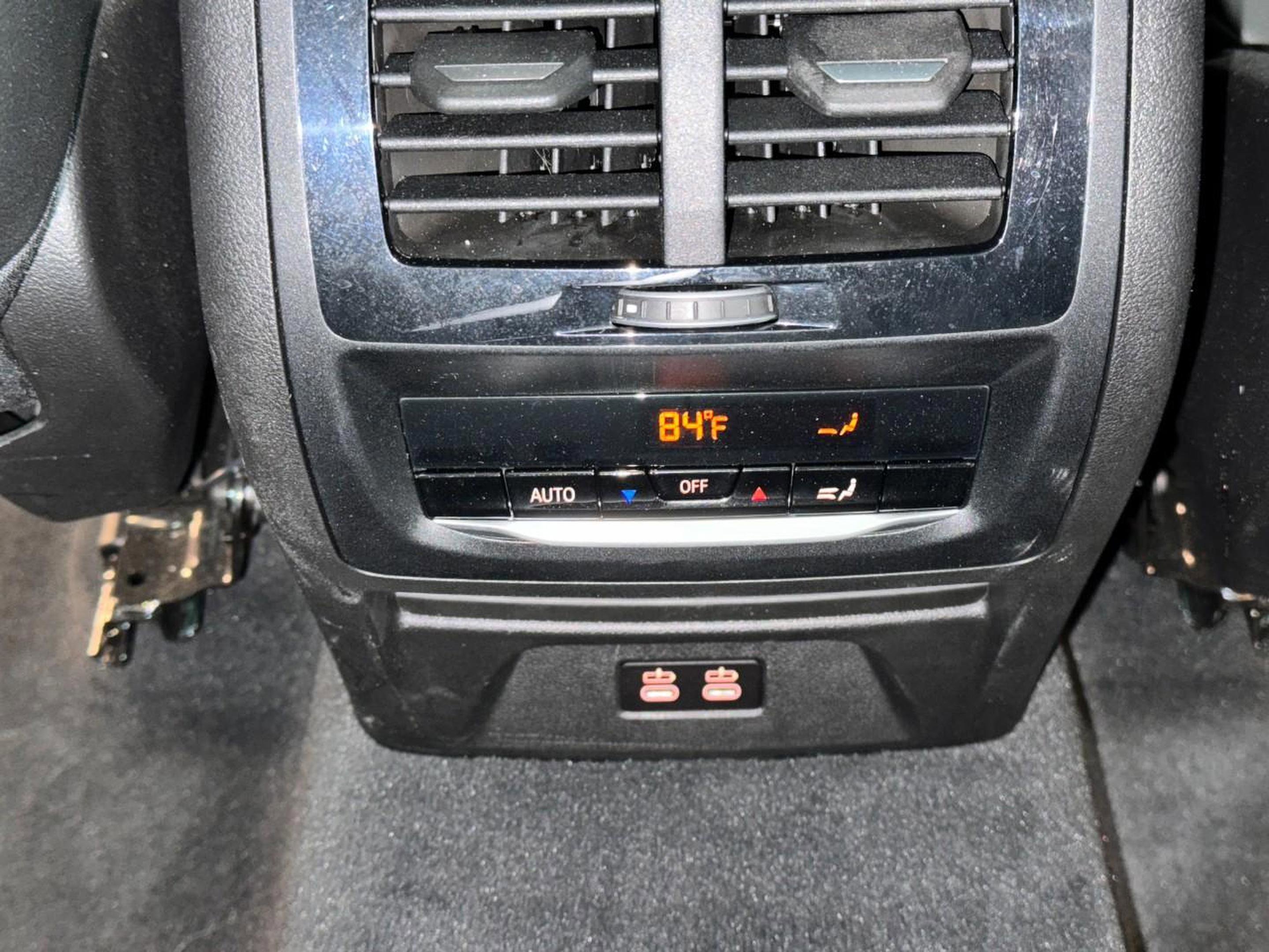 Used 2023 BMW X3 xDrive30i w/ Premium Package image 12