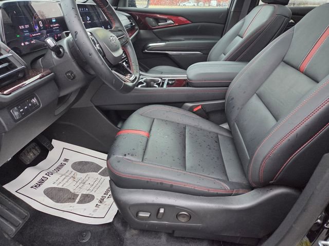 Used 2024 Chevrolet Traverse RS w/ LPO, Floor Liner Package AWD/4WD image 14
