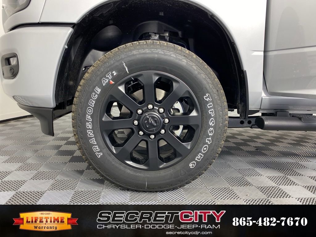 New 2026 RAM 2500 Tradesman AWD/4WD image 9