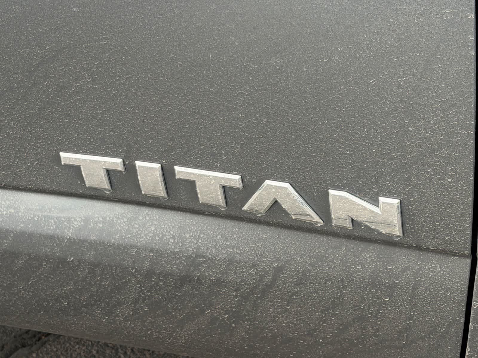 Used 2017 Nissan Titan S RWD image 7