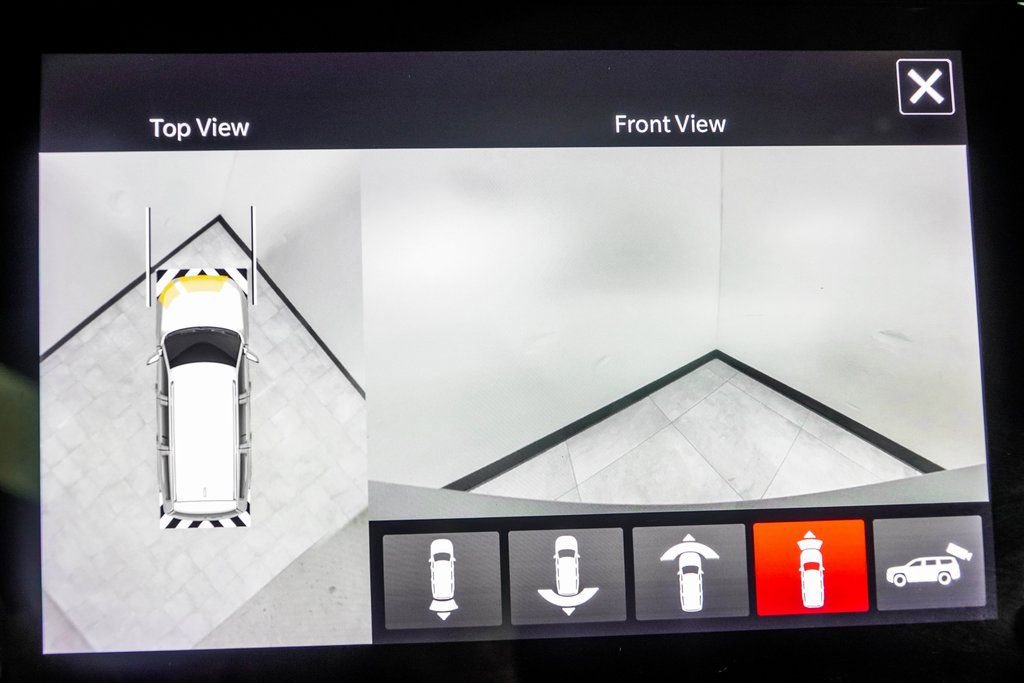 Used 2024 Jeep Grand Wagoneer L 4WD image 37