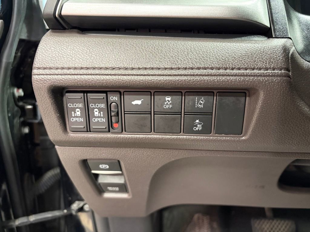 Used 2019 Honda Odyssey EX-L image 18