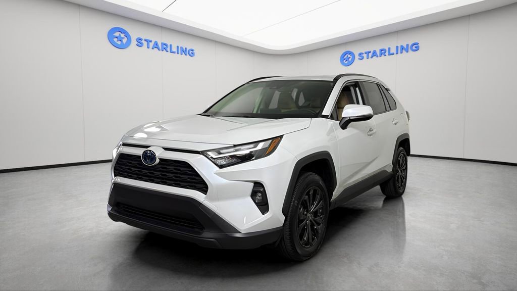 Used 2023 Toyota RAV4 XLE Premium AWD/4WD image 16