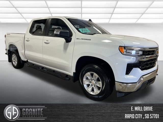 Used 2024 Chevrolet Silverado 1500 LT image 7