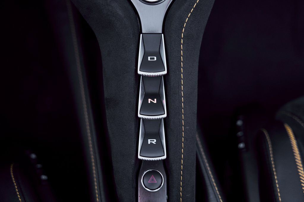 Used 2020 McLaren 720S Spider RWD image 61