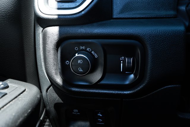 Certified 2022 RAM 1500 Big Horn AWD/4WD image 15