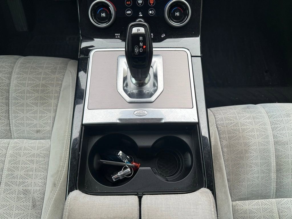 Used 2020 Land Rover Range Rover Evoque SE image 17