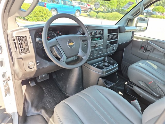 New 2025 Chevrolet Express 2500 w/ Driver Convenience Package image 11