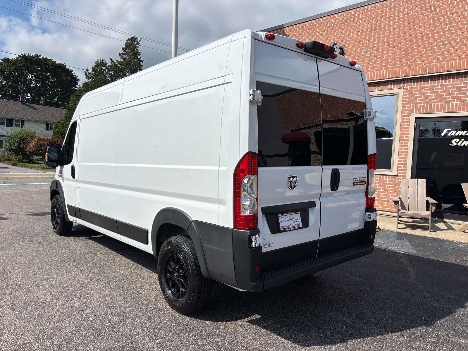 Used 2021 RAM ProMaster 2500 FWD image 4