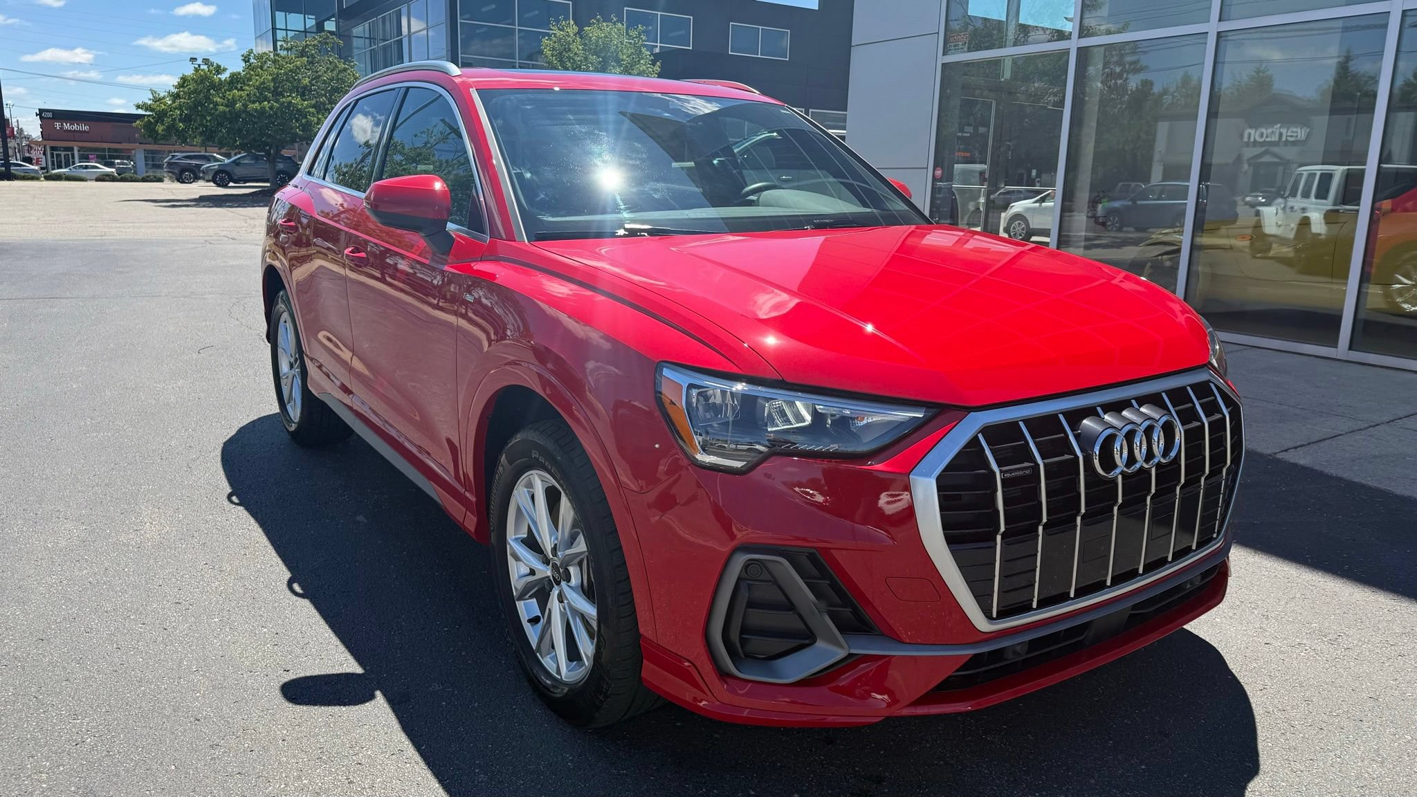 Used 2022 Audi Q3 2.0T Premium AWD/4WD image 10