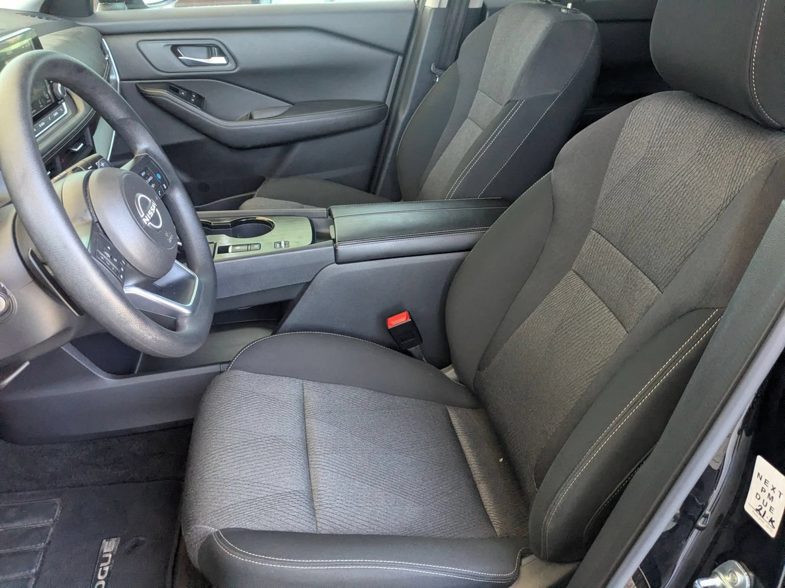 Used 2024 Nissan Rogue SV FWD image 19