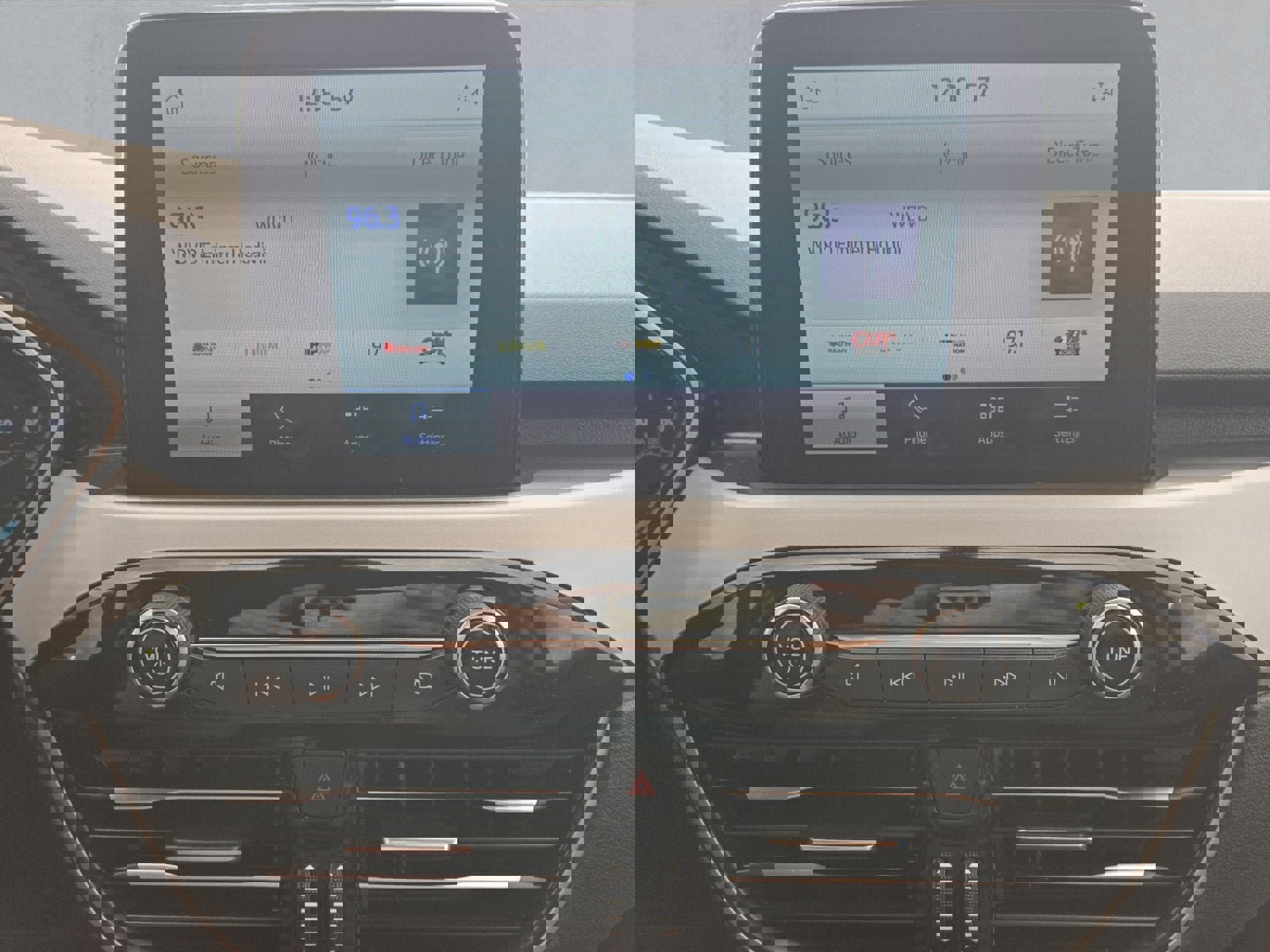 Certified 2022 Ford Escape SE w/ Cold Weather Package image 18