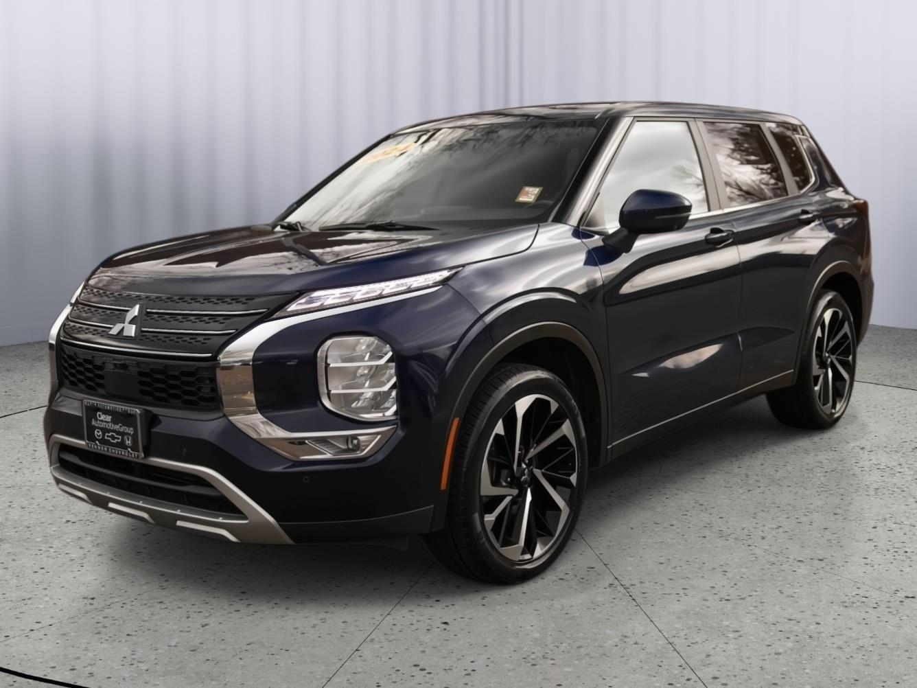 Used 2024 Mitsubishi Outlander SE image 20