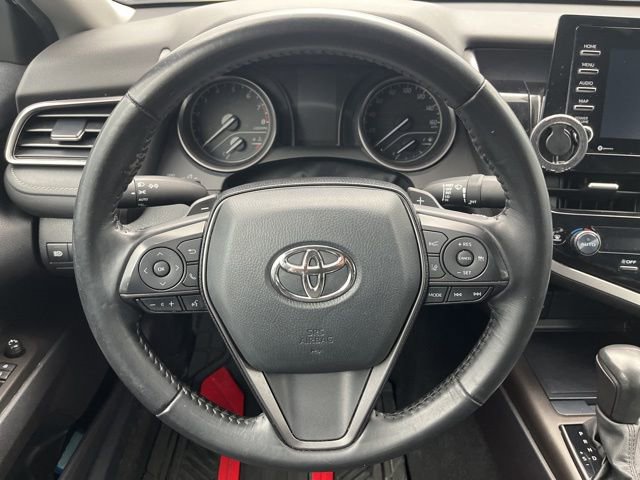 Used 2022 Toyota Camry SE FWD image 15