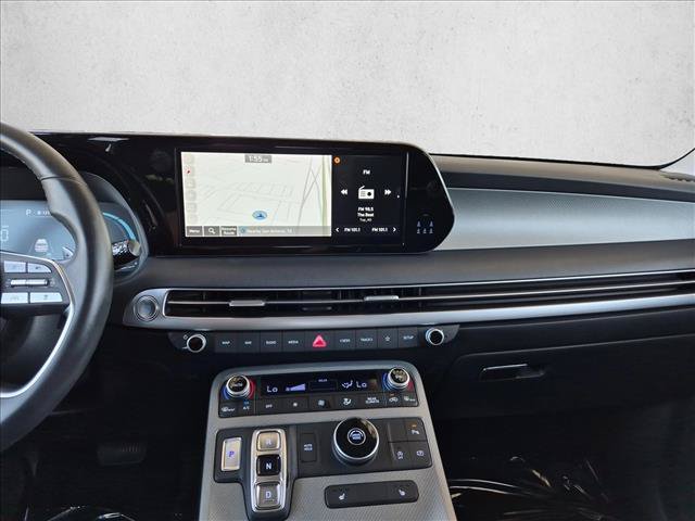 Used 2025 Hyundai Palisade SEL FWD image 15