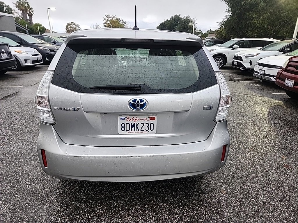 Used 2014 Toyota Prius V Three image 4