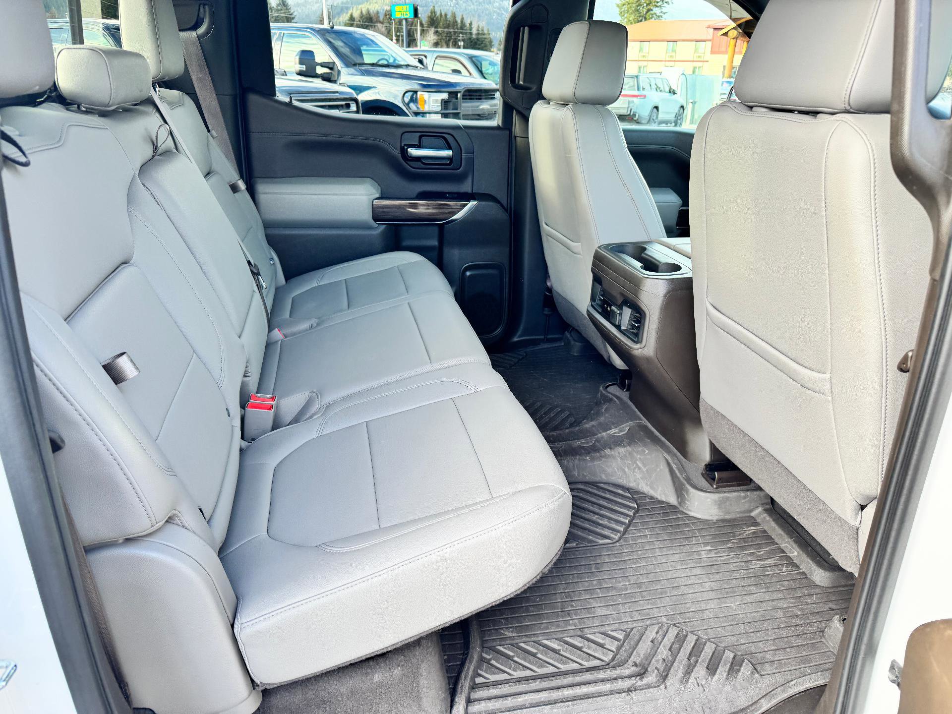 Used 2022 Chevrolet Silverado 1500 LT Trail Boss w/ Convenience Package II image 19