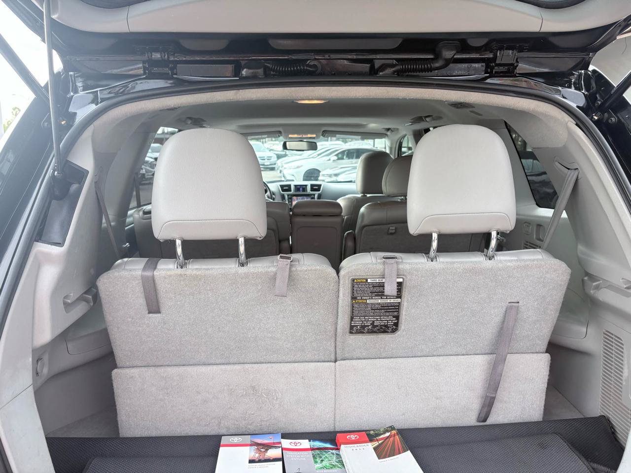 Used 2013 Toyota Highlander Limited AWD/4WD image 11