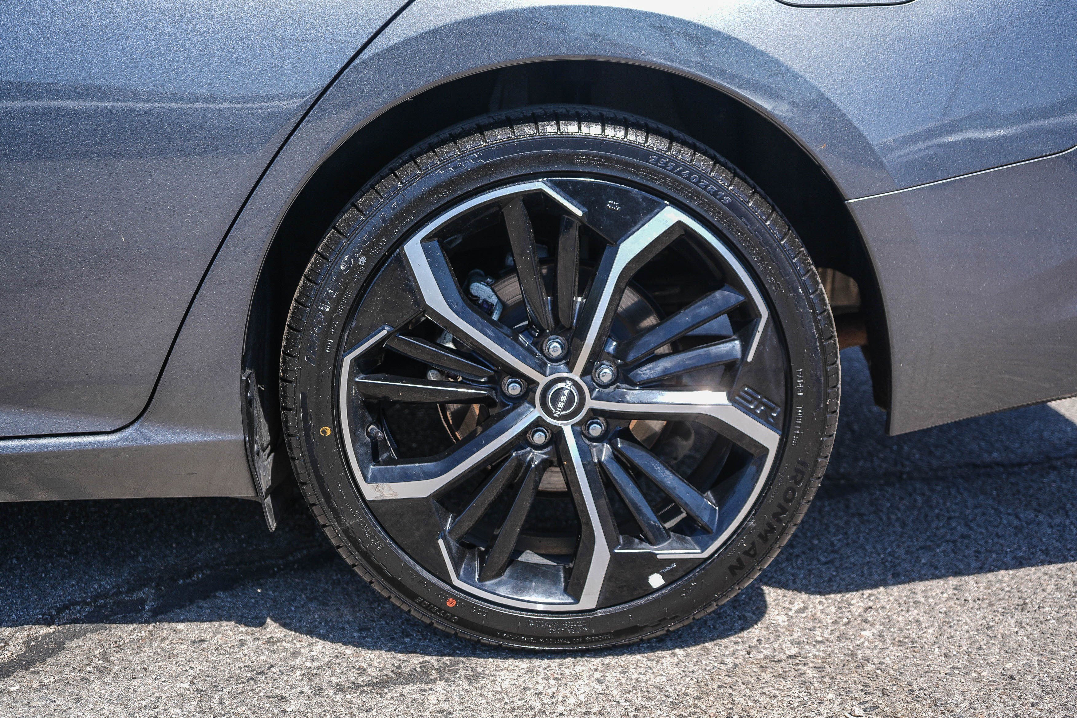 Used 2024 Nissan Altima 2.5 SR FWD image 9