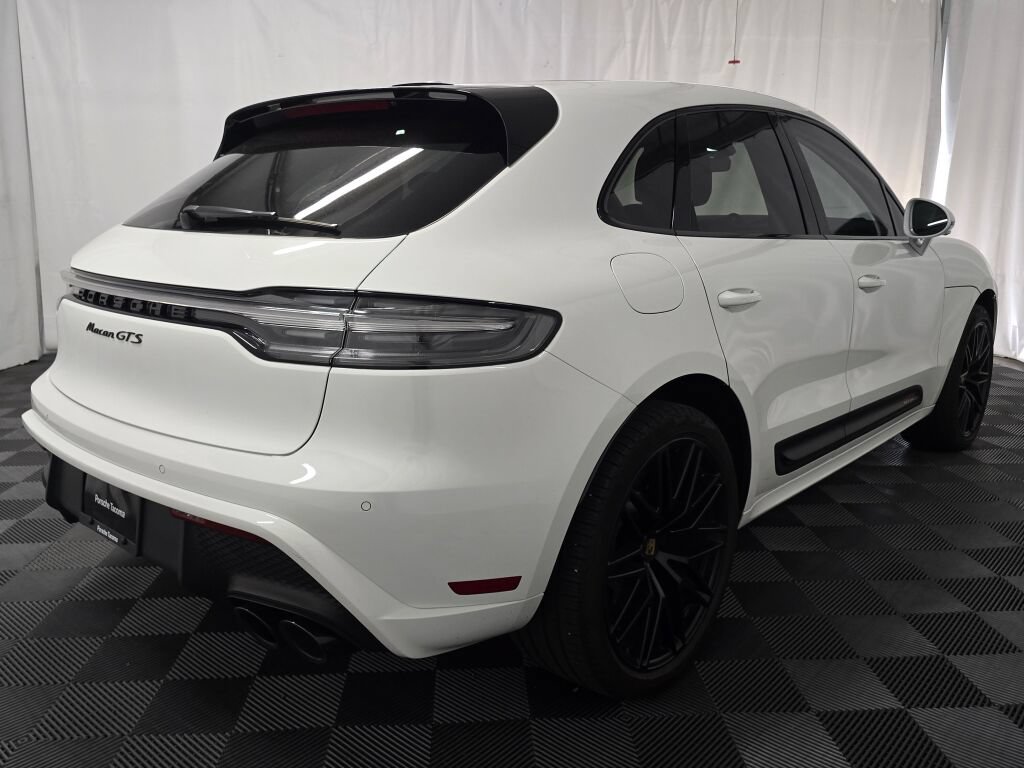Used 2023 Porsche Macan GTS AWD/4WD image 7